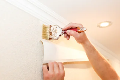 Pose de papier peint à Nouzilly — revêtements muraux et toiles de verre